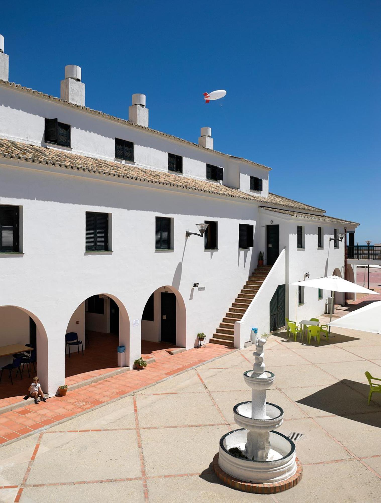 Albergue Inturjoven Punta Umbria Exterior photo