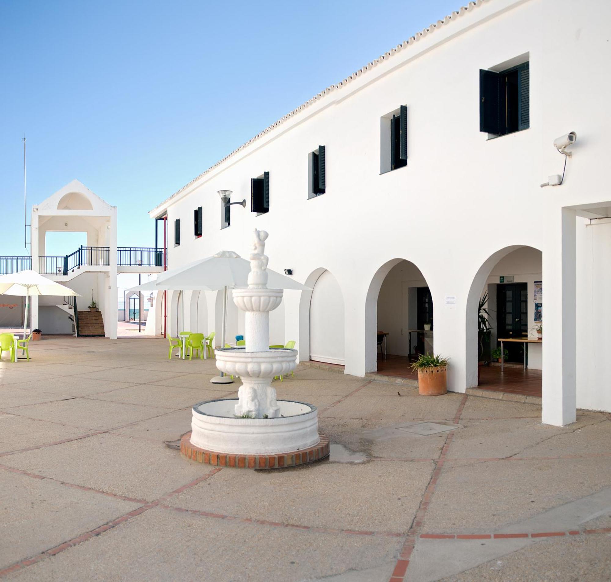 Albergue Inturjoven Punta Umbria Exterior photo