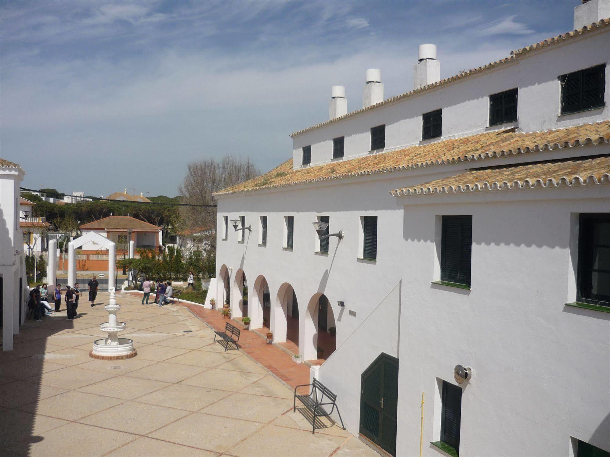 Albergue Inturjoven Punta Umbria Exterior photo